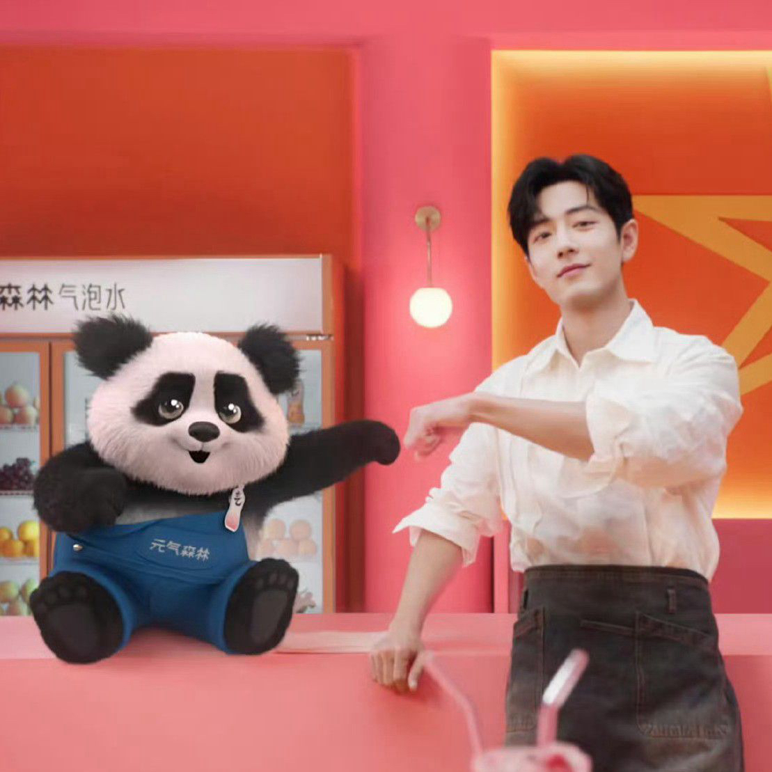 A moment captured by Xiao Zhan's fan