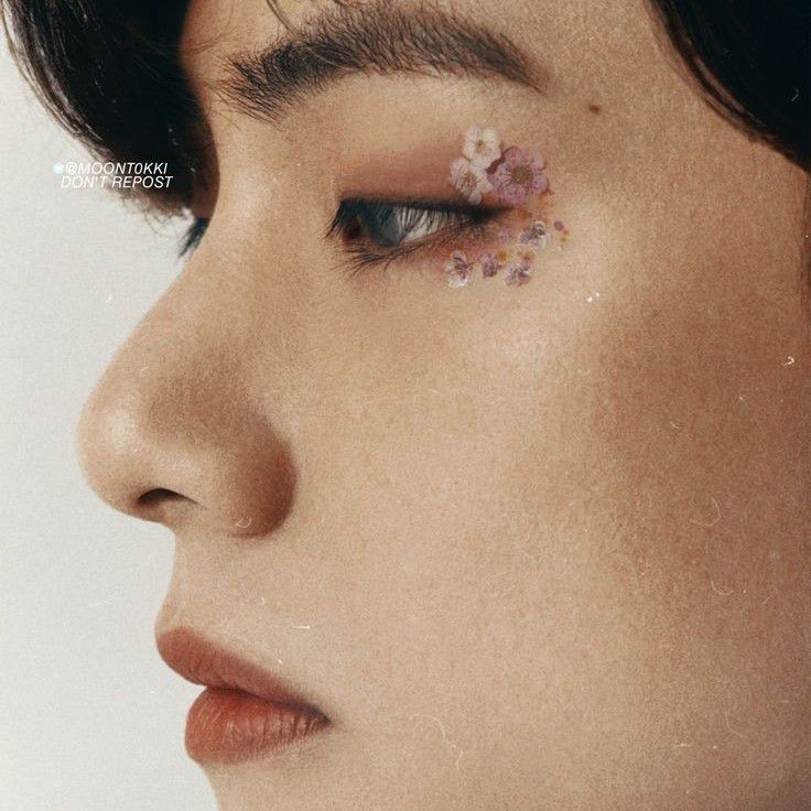 V (防弹少年团)粉丝拍下的瞬间