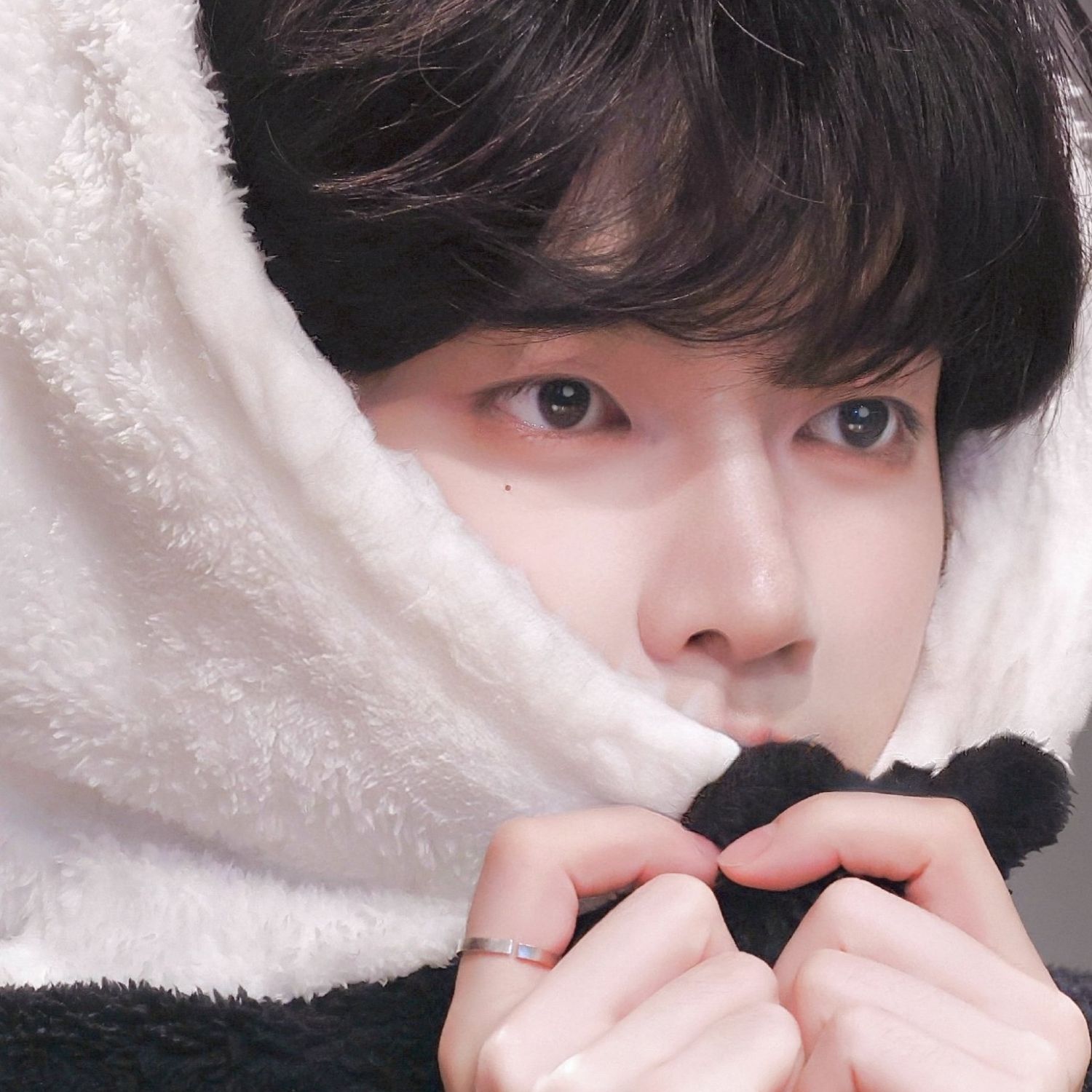 Behind-the-scenes cut of Zhang Hao (ZEROBASEONE)