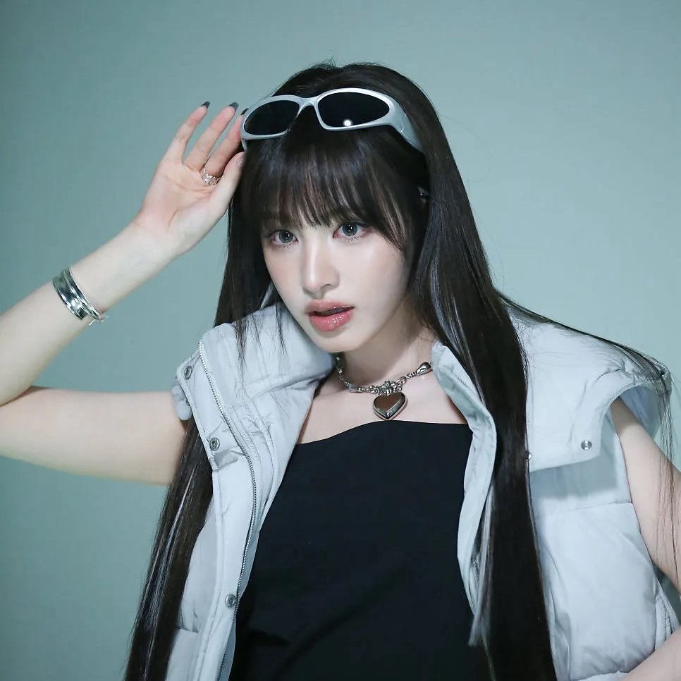 LIZ (IVE)的最新活動照片