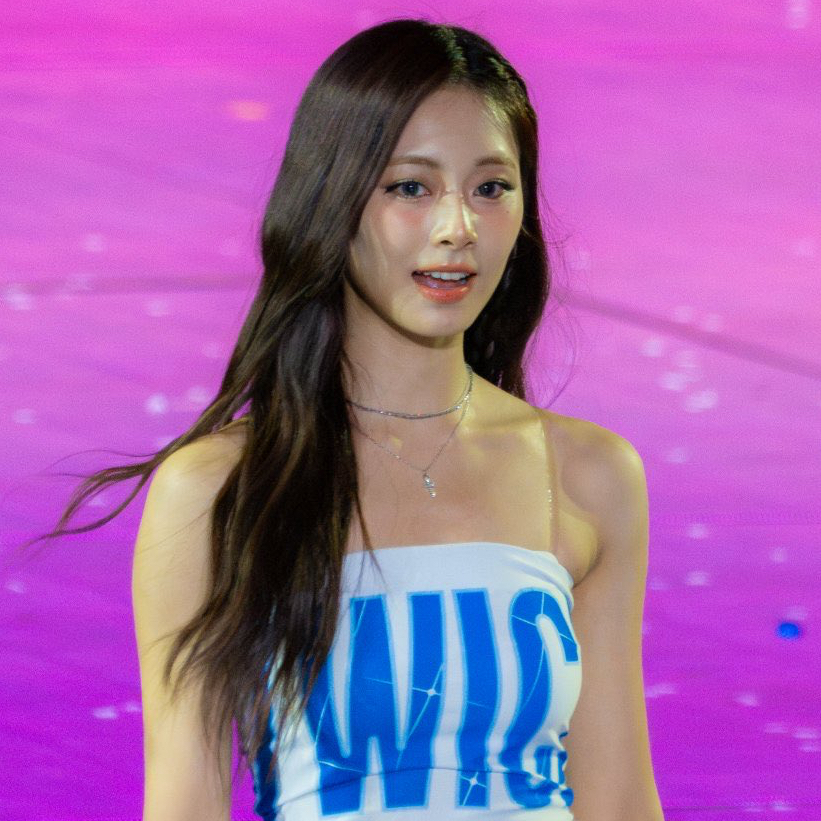 쯔위 (TWICE)의 최신 사진