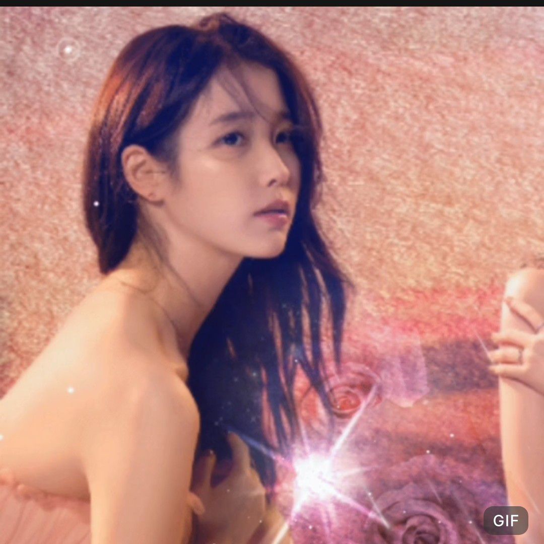 A moment captured by IU's fan