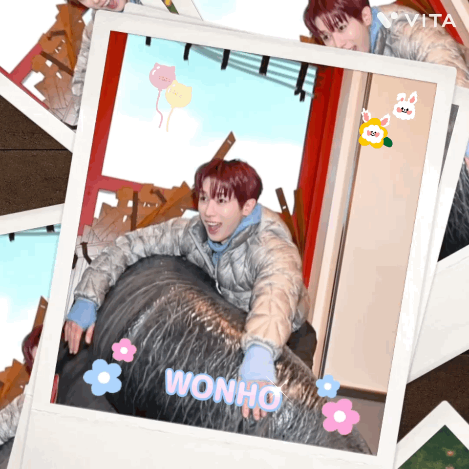 A moment captured by Wonho's fan