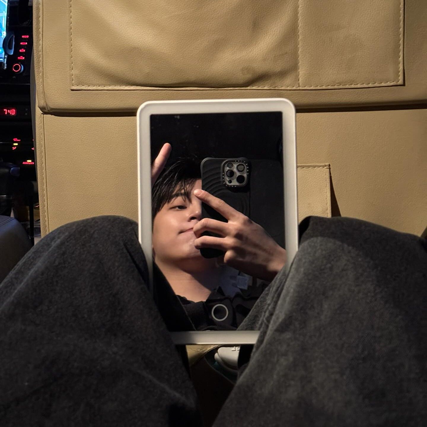 A moment captured by HYUK (OMEGA X)'s fan