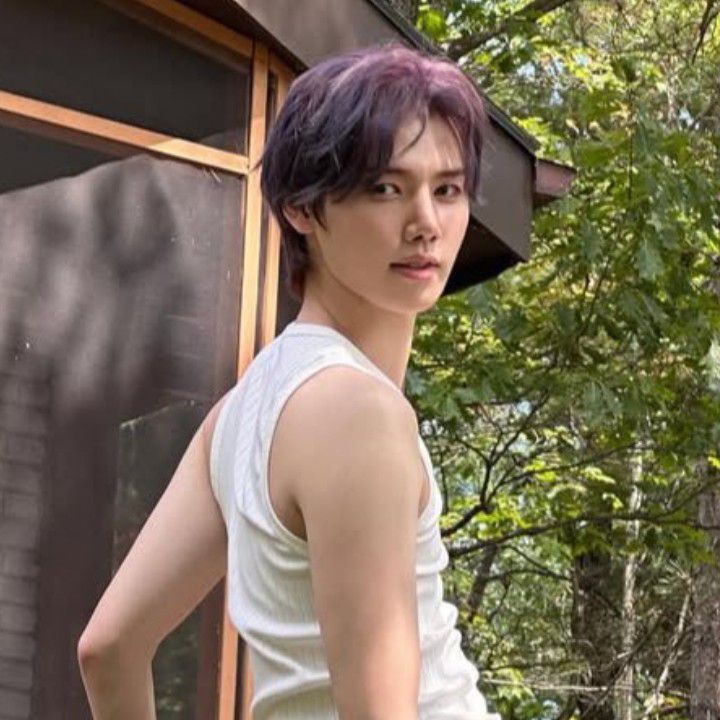 Behind-the-scenes cut of Minhee (CRAVITY)