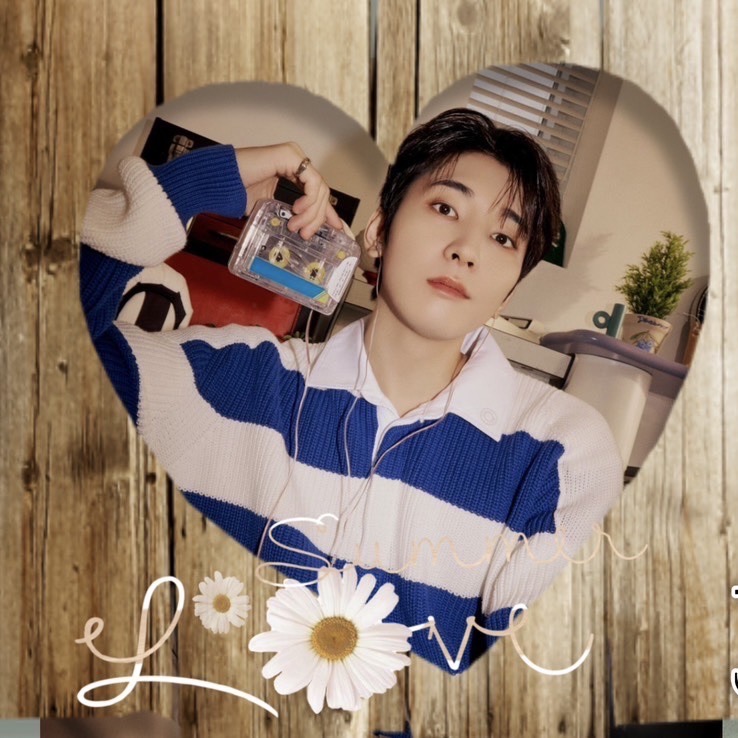 Recent activity shot of Wonwoo (SEVENTEEN)