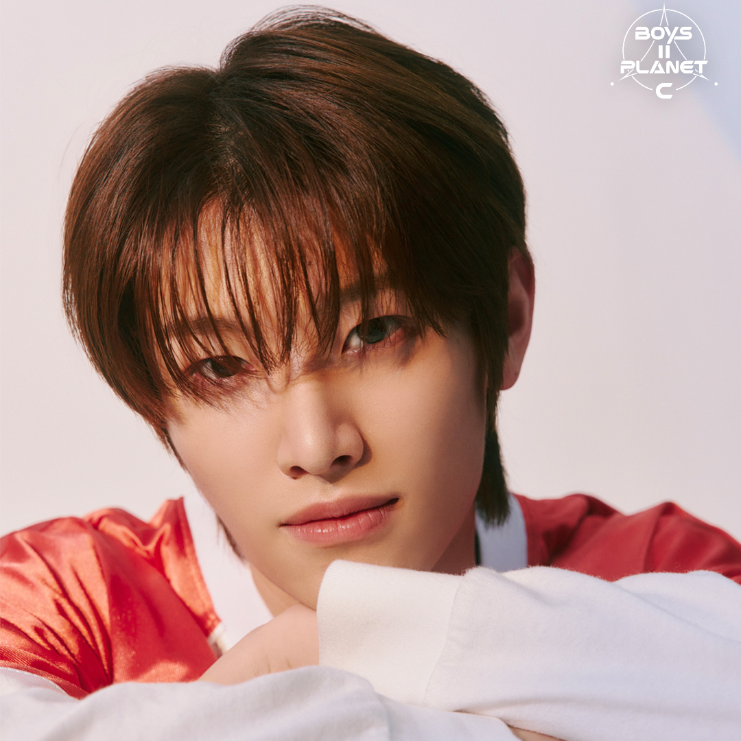 Behind-the-scenes cut of Chen Kaiwen