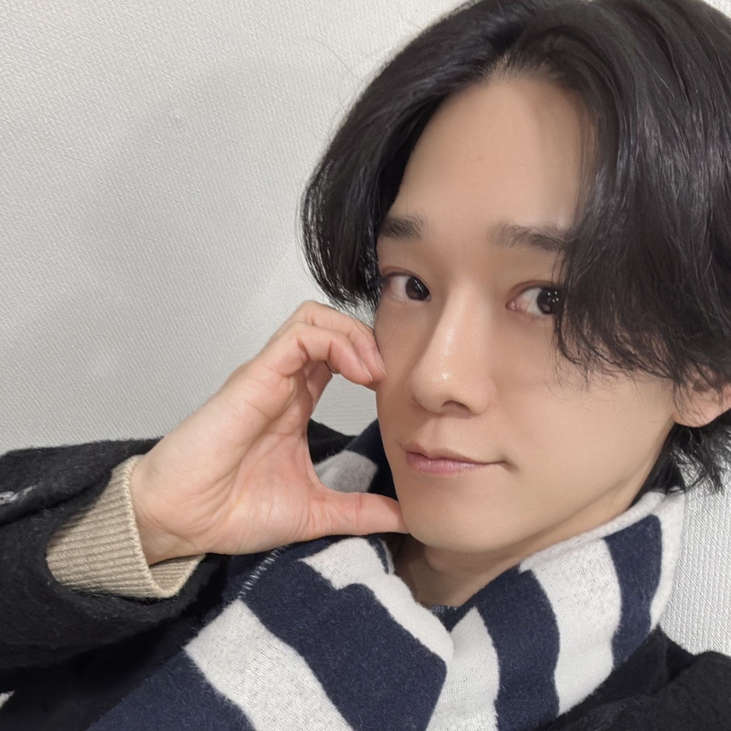 Behind-the-scenes cut of Chen (EXO)