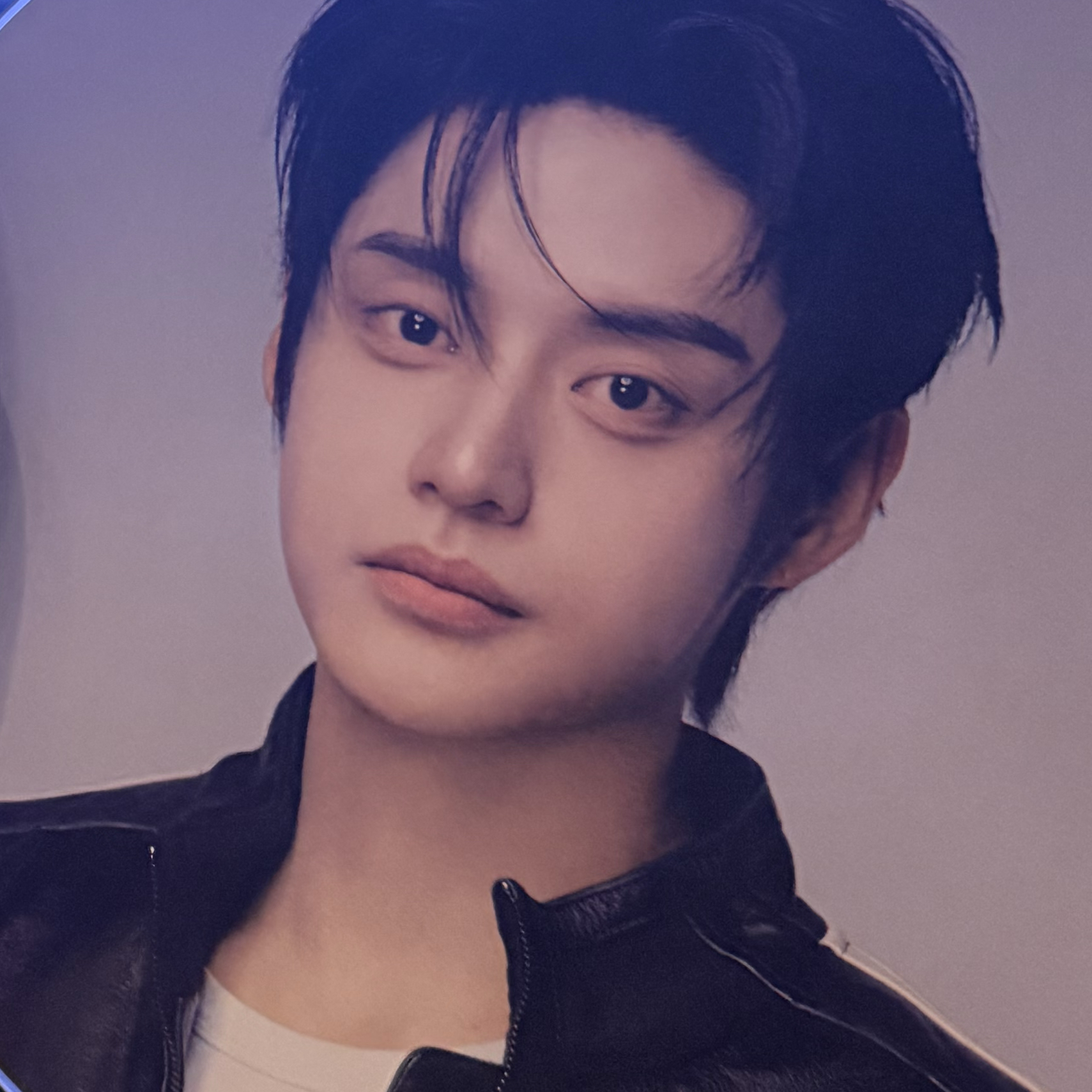 Recent activity shot of Kim Jiwoong (ZEROBASEONE)