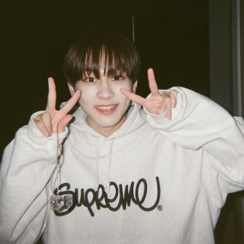 Behind-the-scenes cut of Jungwon (ENHYPEN)