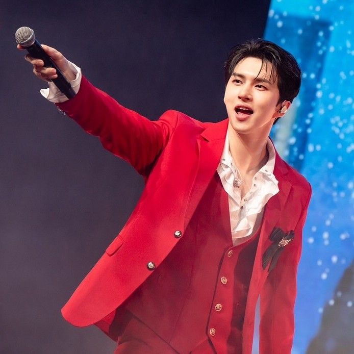 A moment captured by VIXX's fan