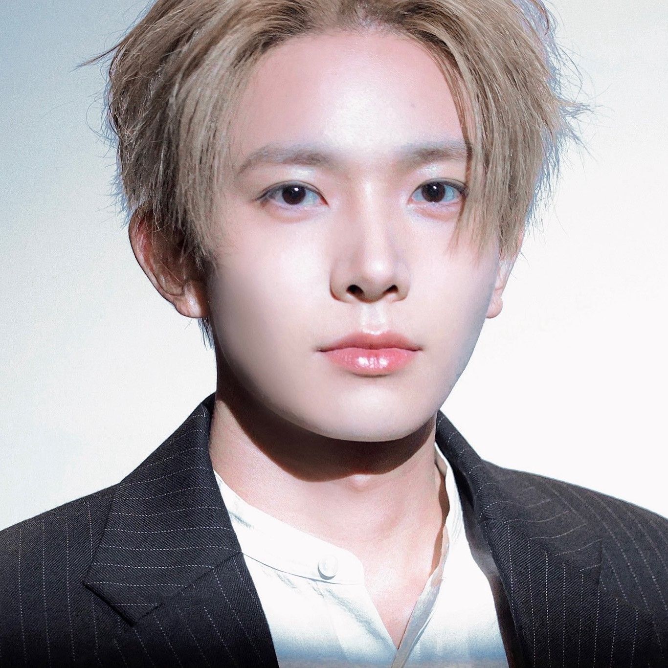 Latest photo of Heeseung (ENHYPEN)