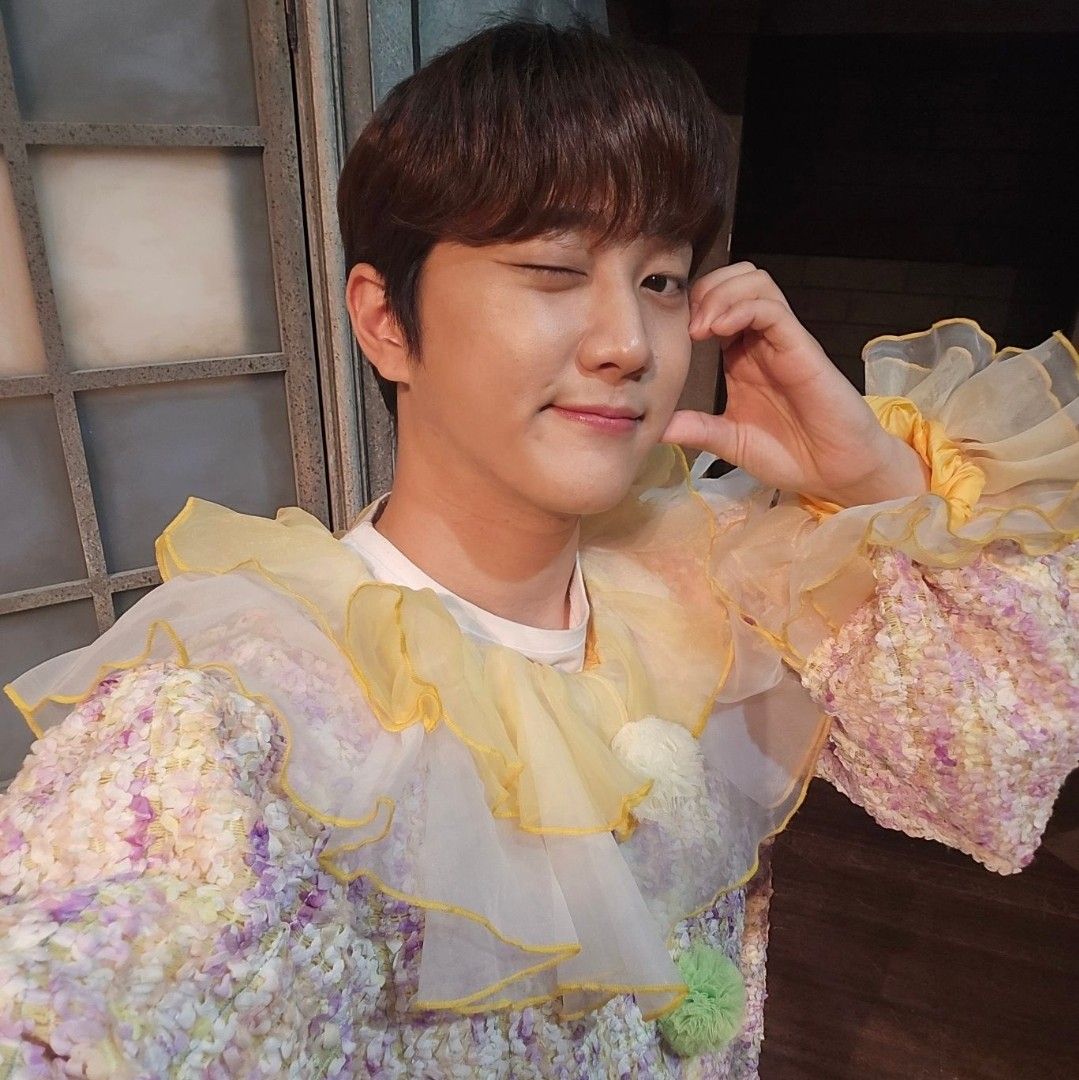 Recent activity shot of Hong Joochan (GoldenChild)