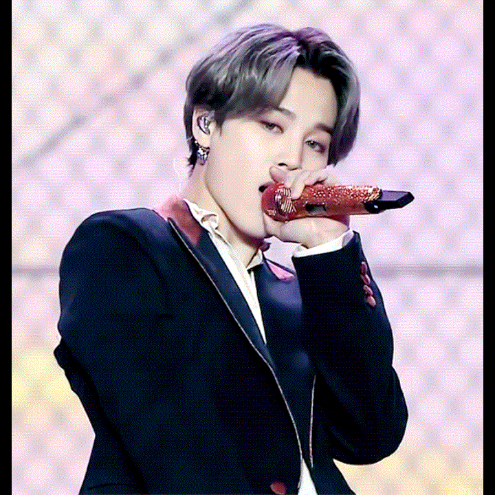 A moment captured by Jimin (BTS)'s fan