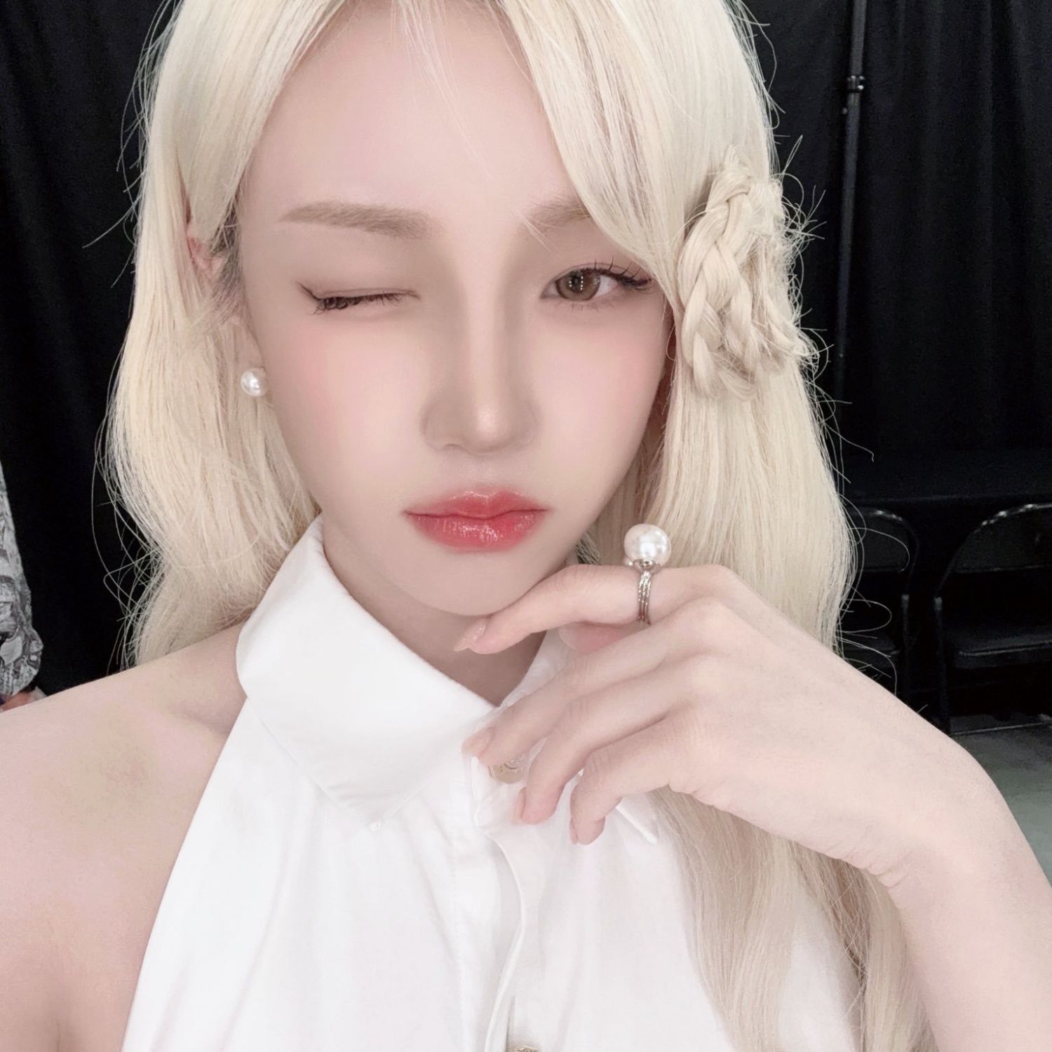 Behind-the-scenes cut of Yuqi (i-dle)