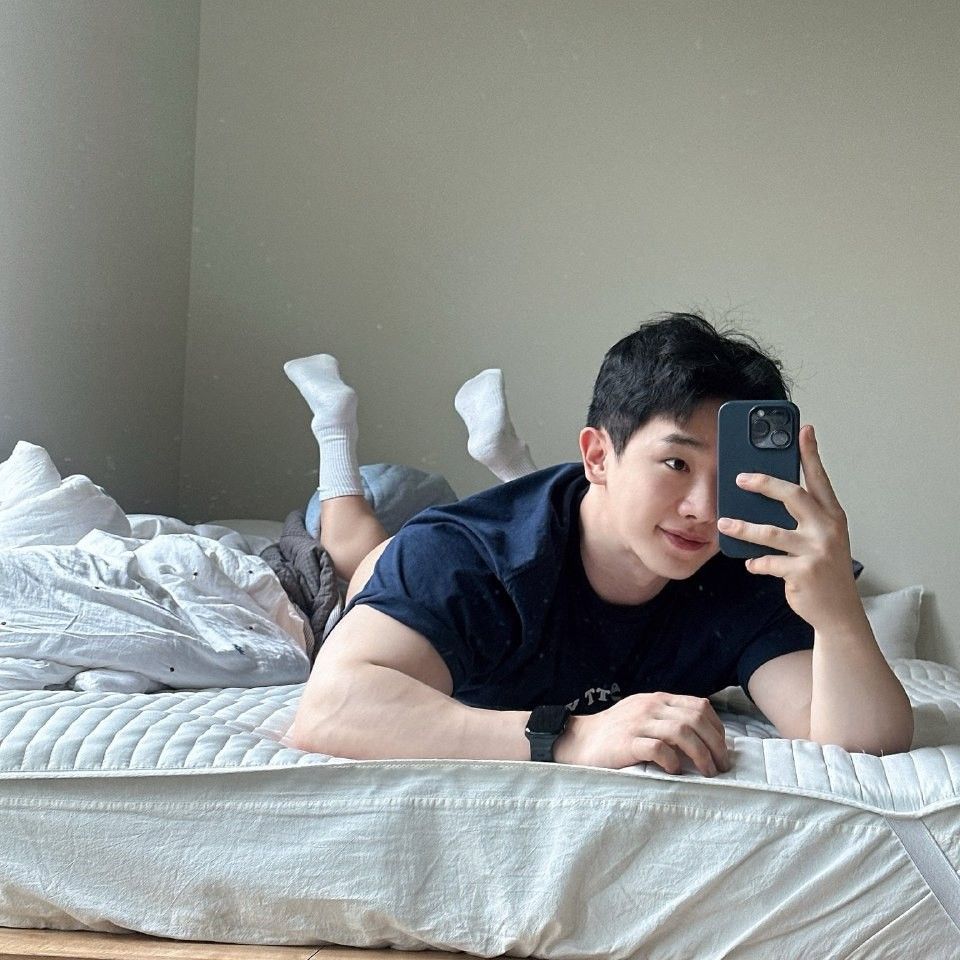 Recent activity shot of Wonho