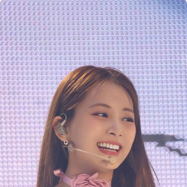 Recent activity shot of Tzuyu (TWICE)
