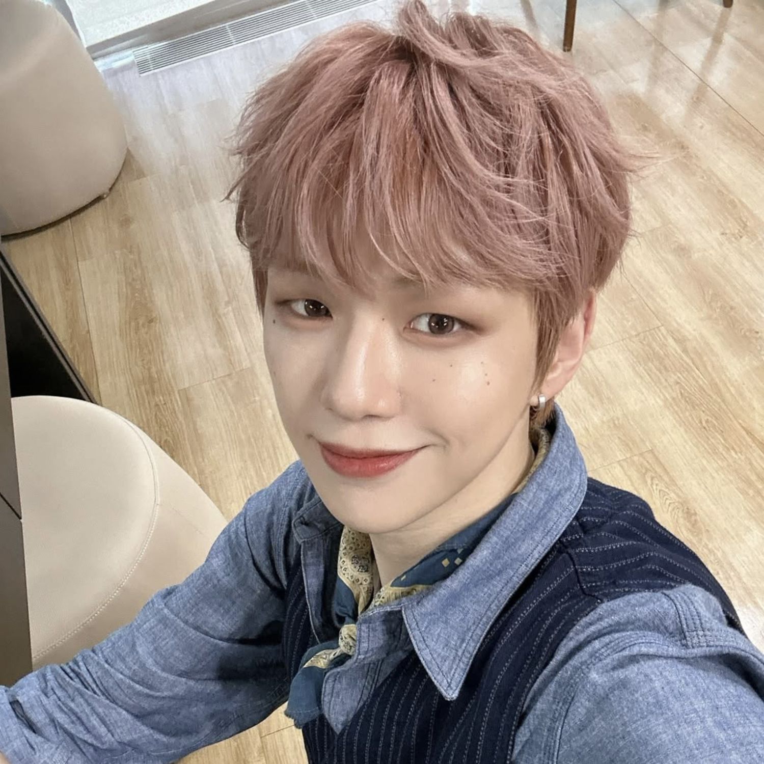 Recent activity shot of Kang Daniel