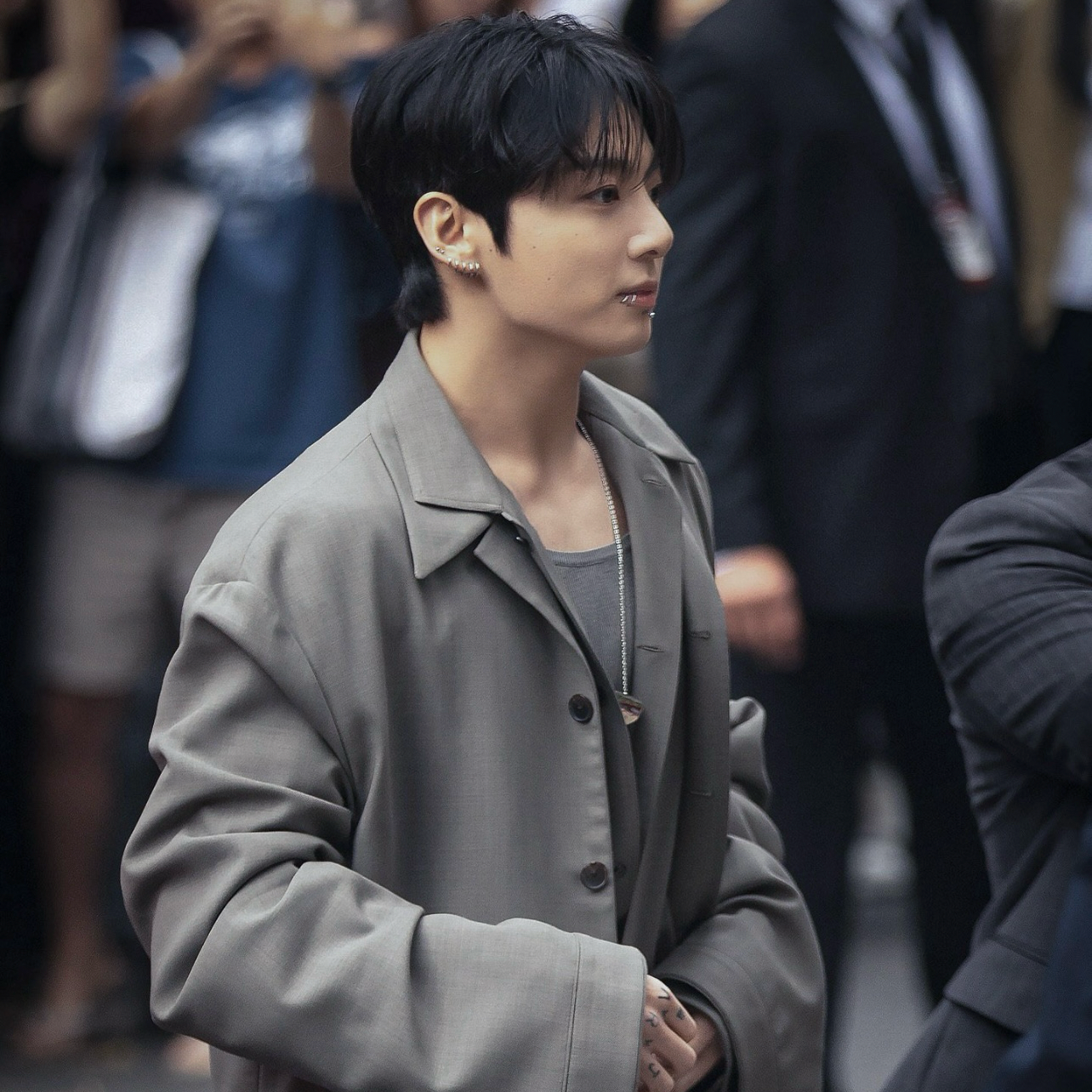 K-pop star post gaining attention now