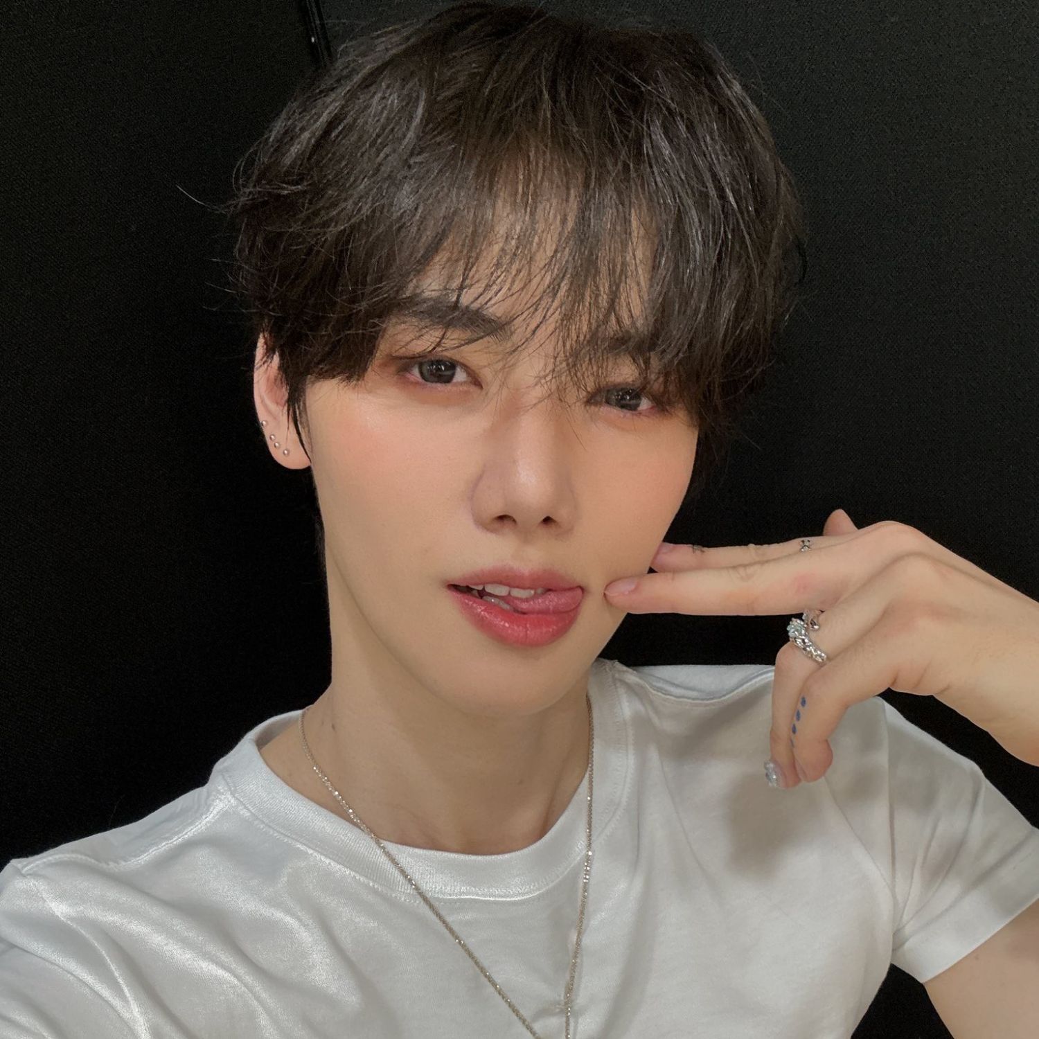 Behind-the-scenes cut of Minhee (CRAVITY)