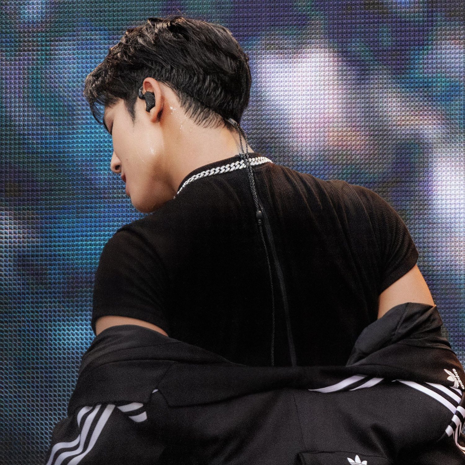 Recent activity shot of Mingyu (SEVENTEEN)