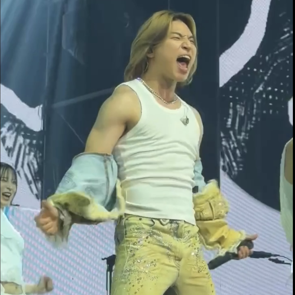 Behind-the-scenes cut of Daesung (BIGBANG)