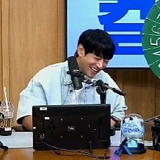 Recent activity shot of Hwang Chiyeol