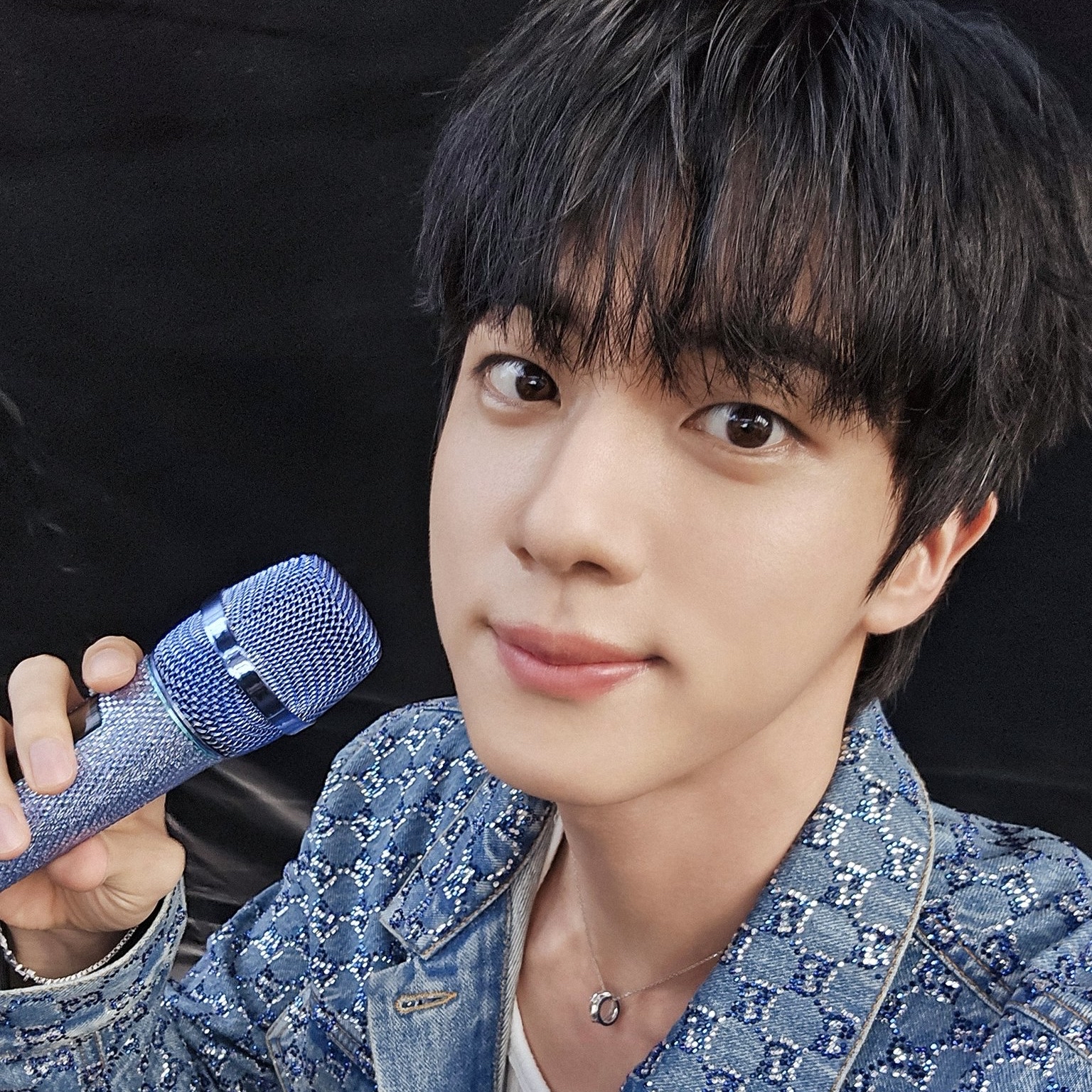 A moment captured by Jin (BTS)'s fan