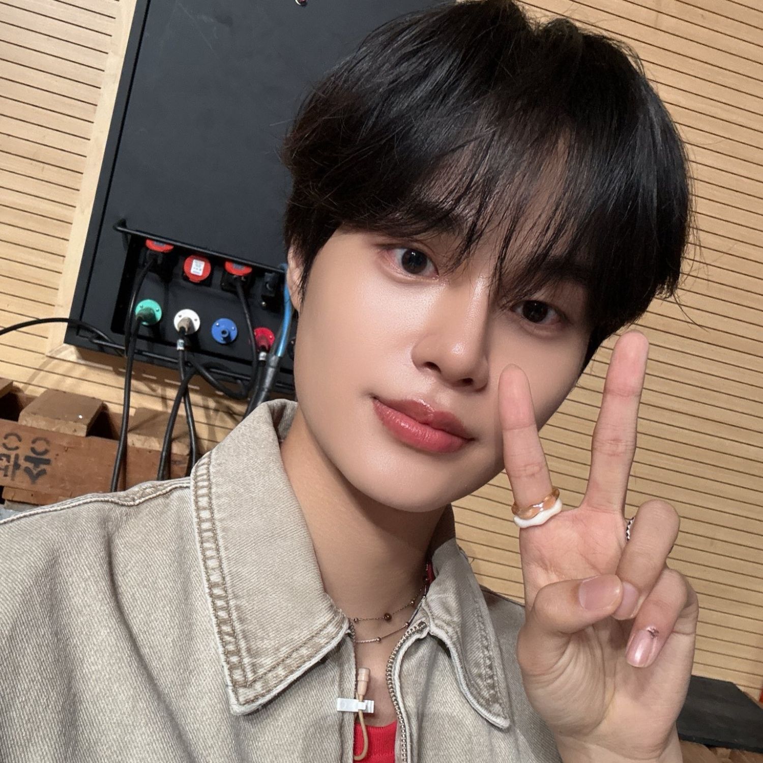 Latest photo of Lee Daehwi (AB6IX)
