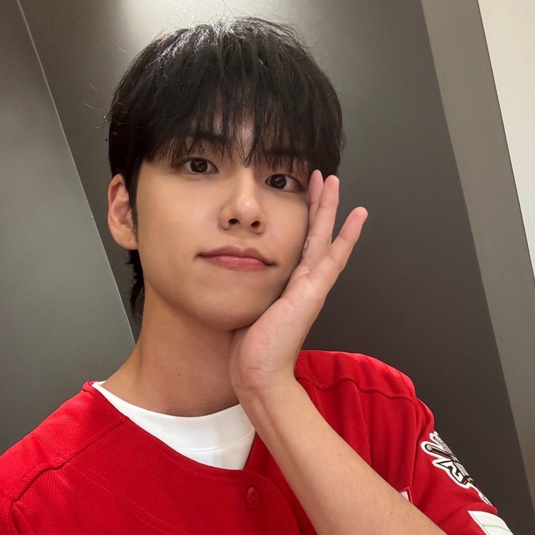 A moment captured by Wonpil (DAY6)'s fan