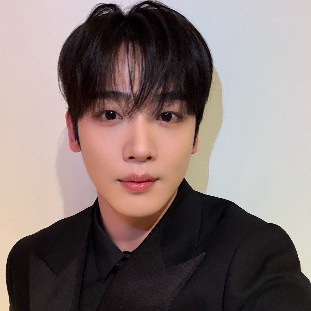Recent activity shot of Kim Yohan (WEi)