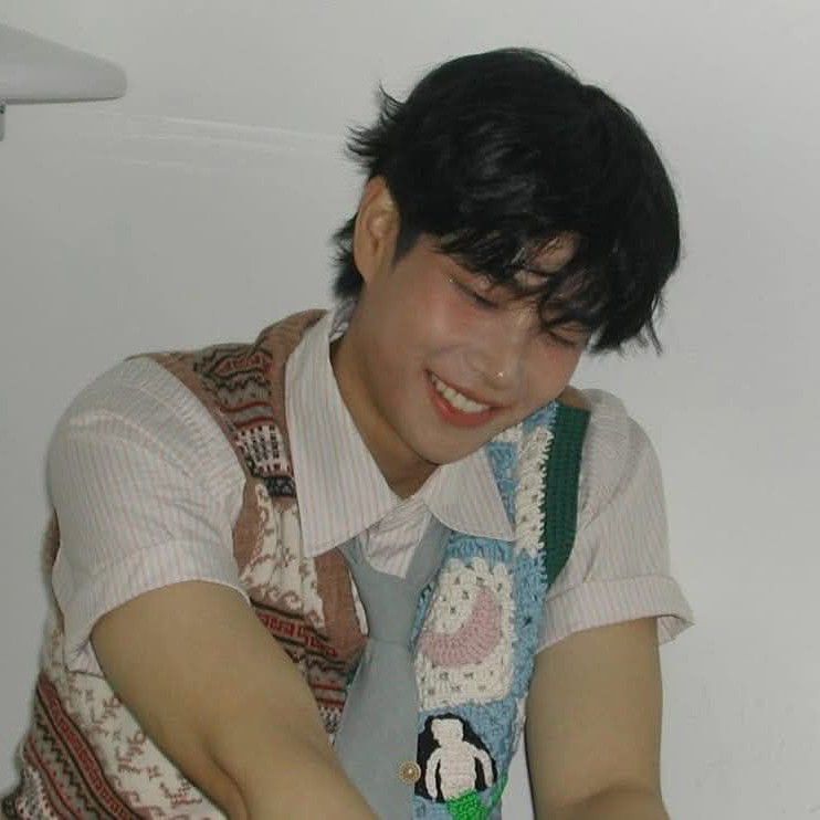 Behind-the-scenes cut of MJ (ASTRO)