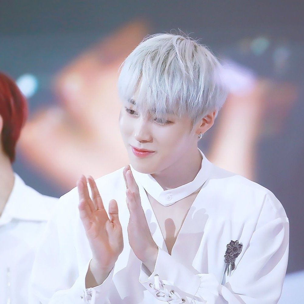 河成云粉丝拍下的瞬间