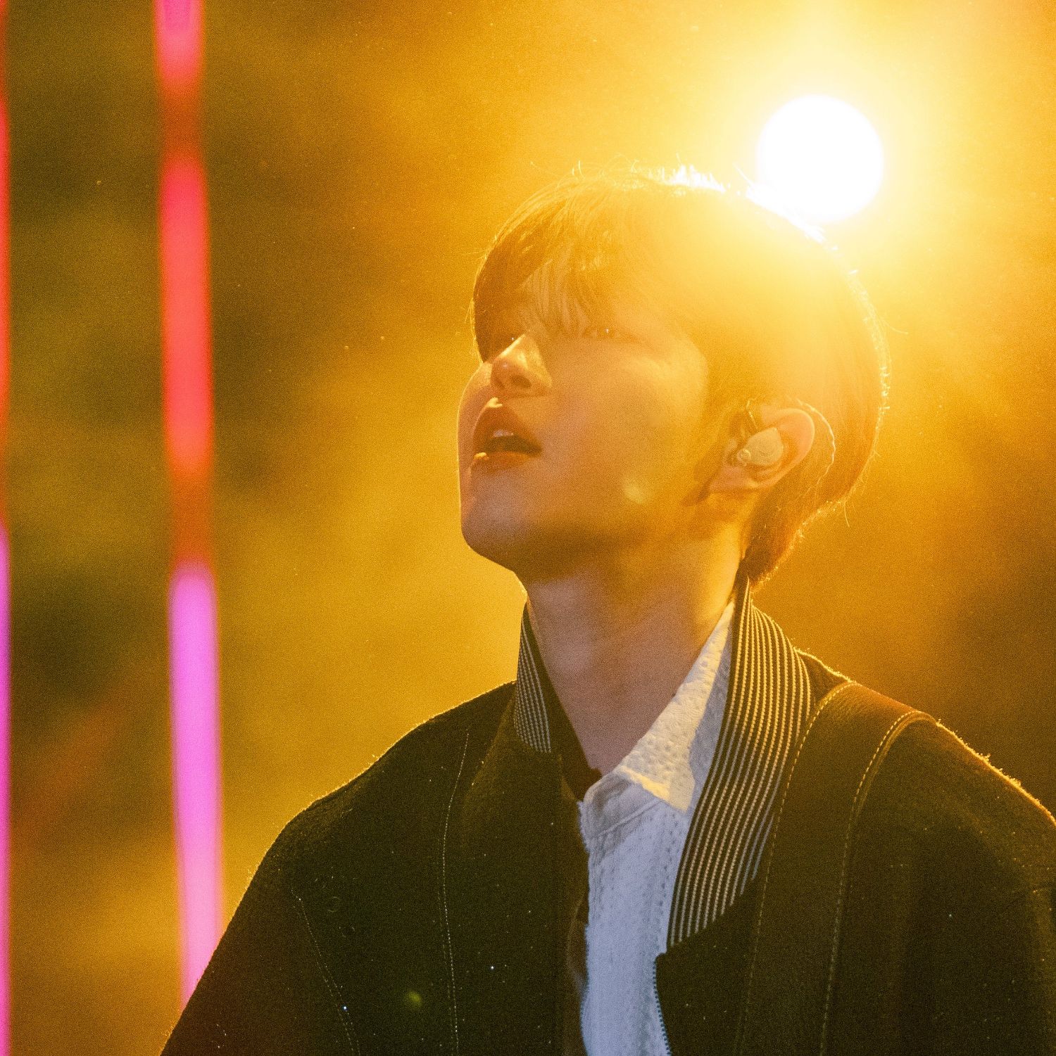 A moment captured by Kim Jaehwan's fan