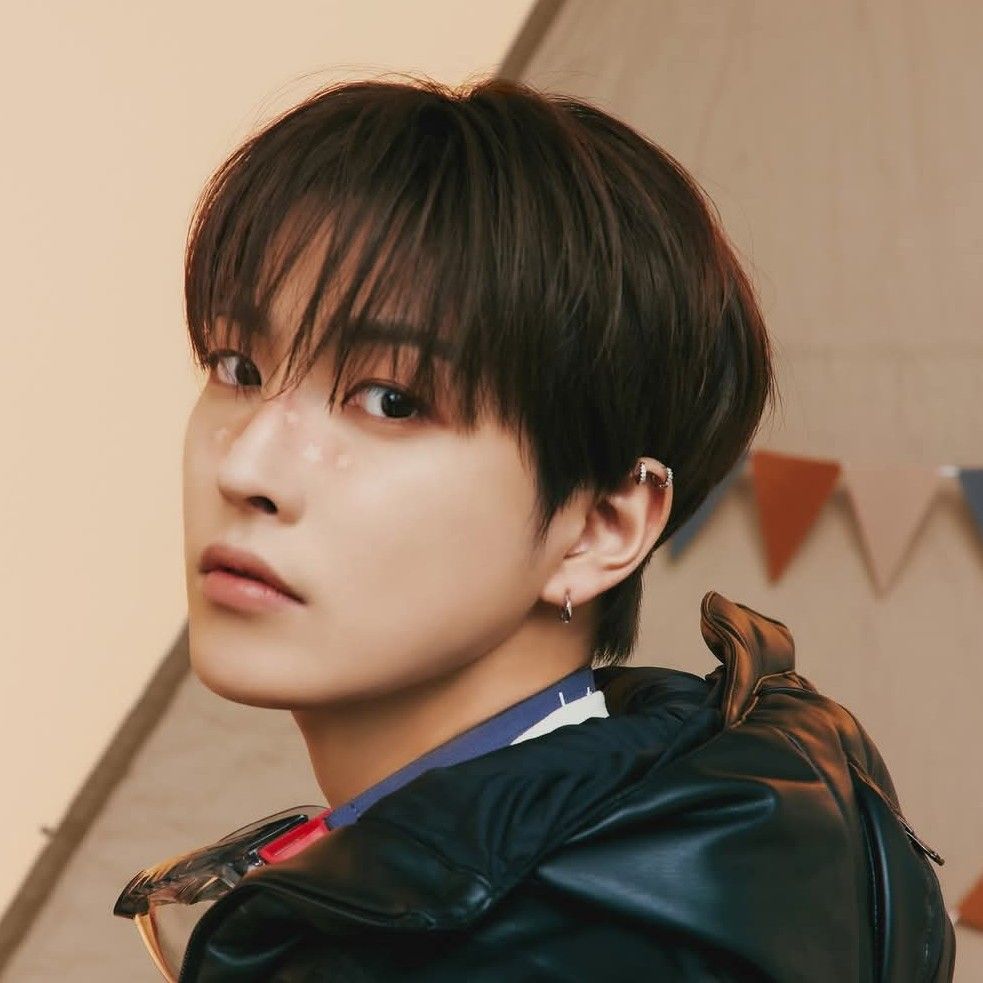 홍중 (에이티즈)의 최신 사진