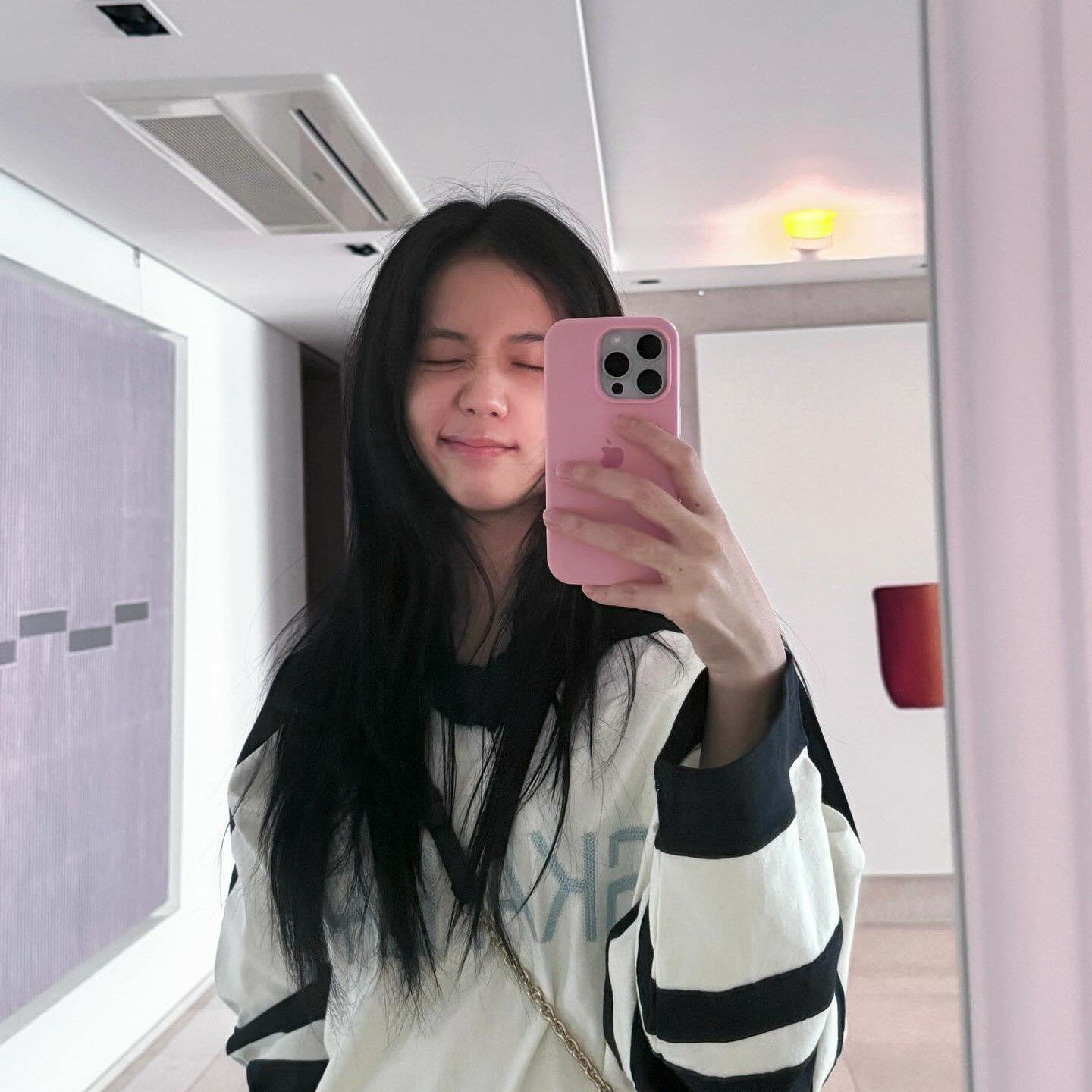 지수 (BLACKPINK)의 최신 사진