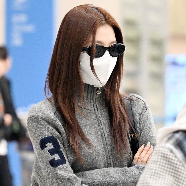 Momen yang diabadikan oleh penggemar Sana (TWICE)