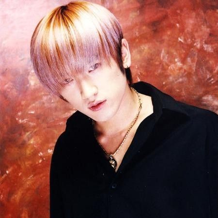 A moment captured by Lee Minwoo (SHINHWA)'s fan