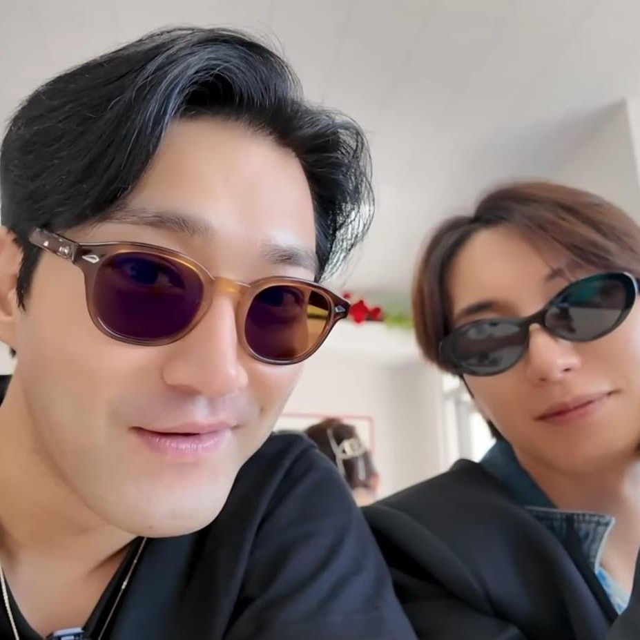 Recent activity shot of Siwon (Super Junior)