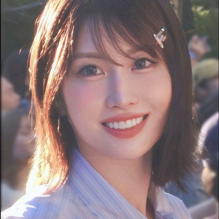 모모 (TWICE) 최근 활동샷