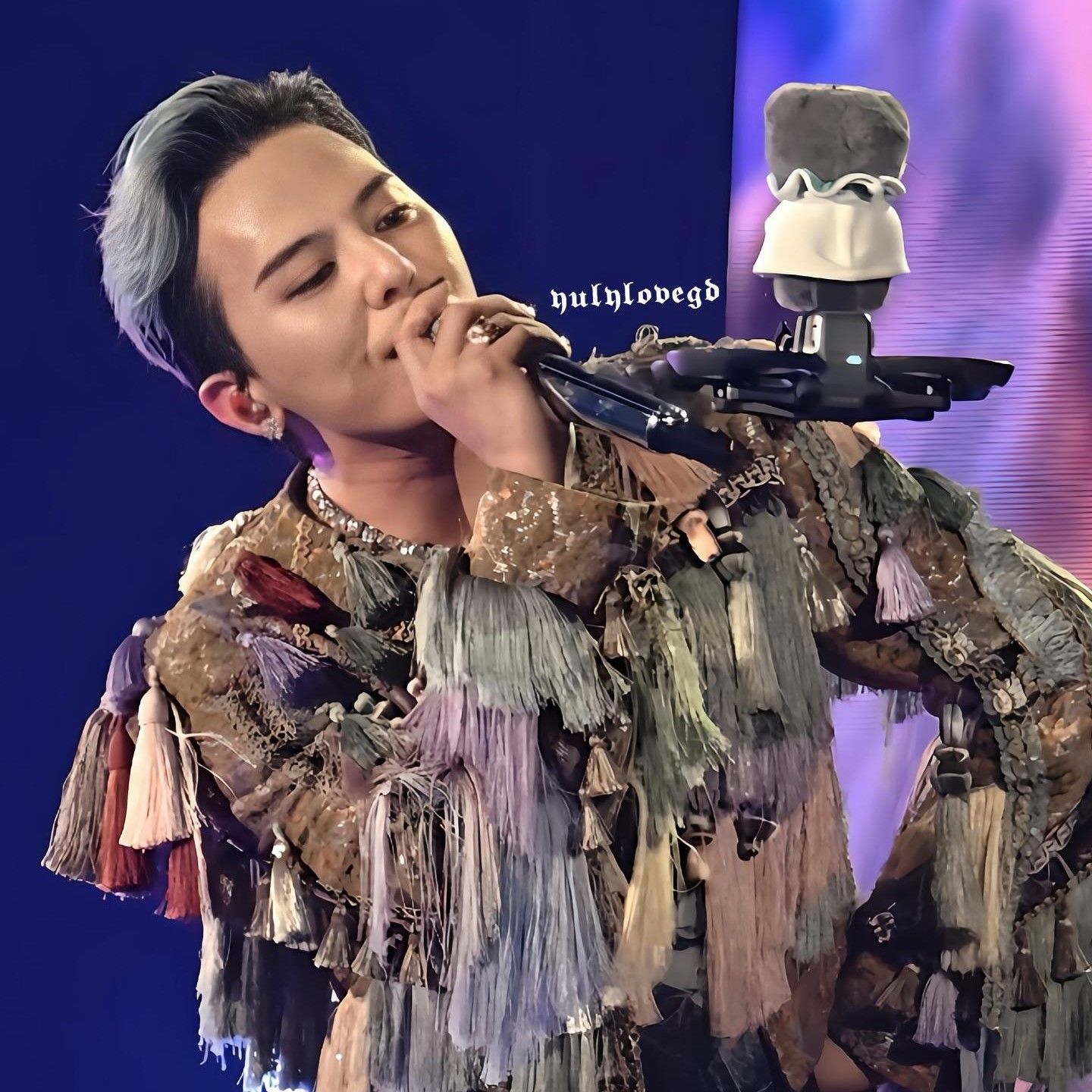 A moment captured by G-DRAGON (BIGBANG)'s fan