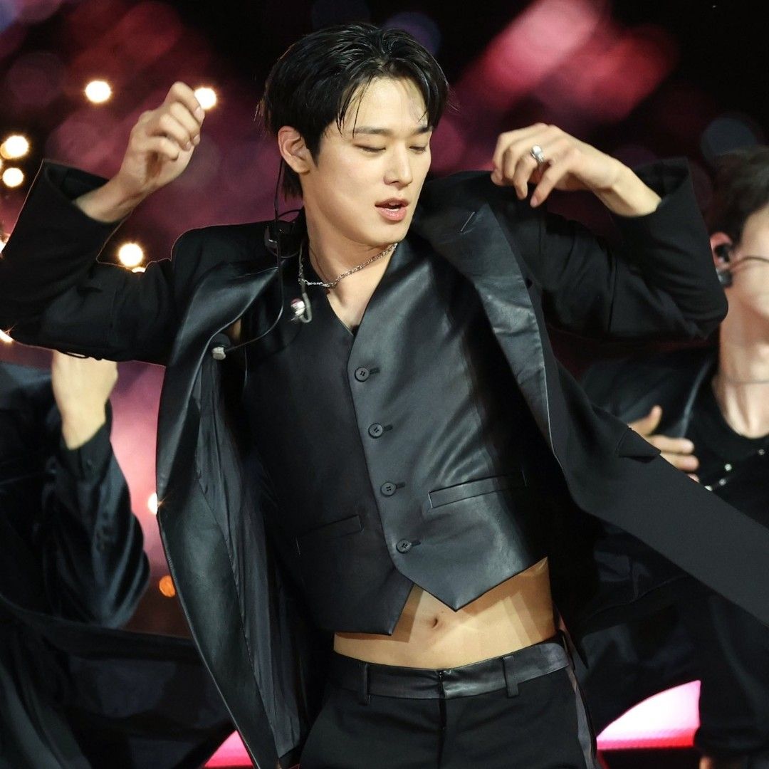 A moment captured by Juyeon (THE BOYZ)'s fan