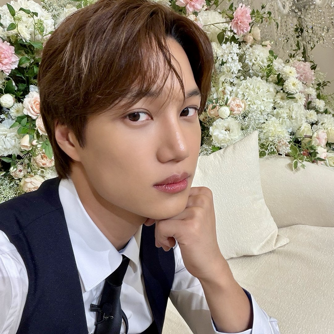 Behind-the-scenes cut of Kai (EXO)