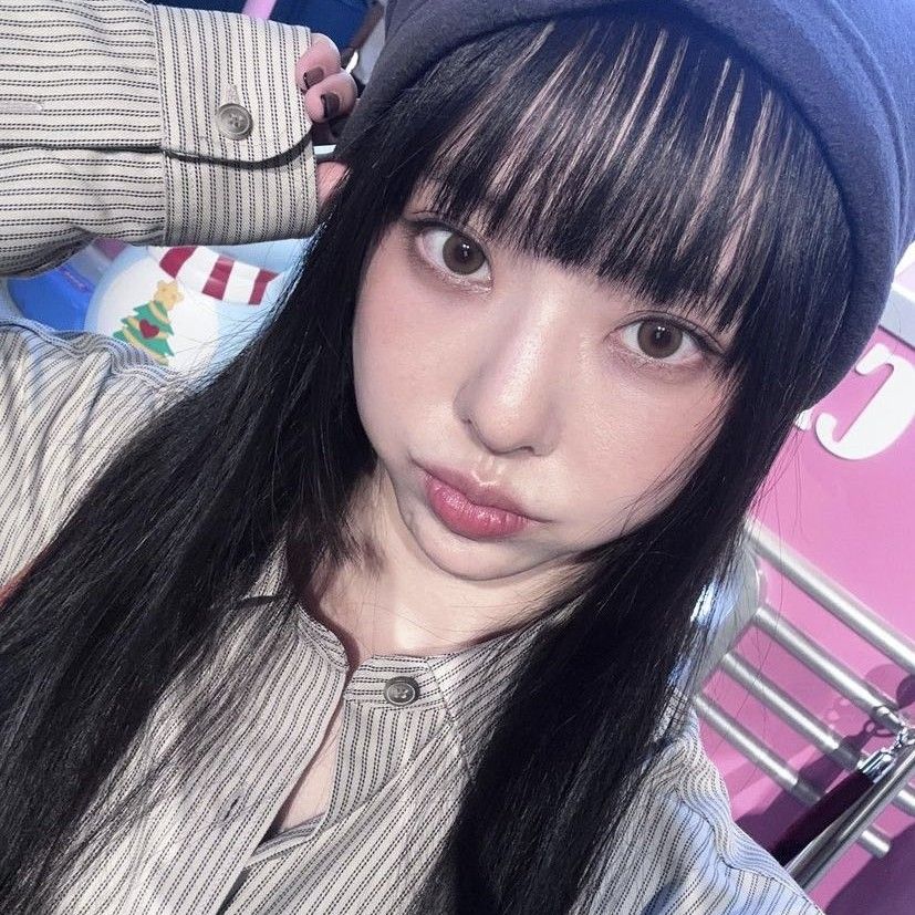 ビビ (Loossemble)の最近の活動写真