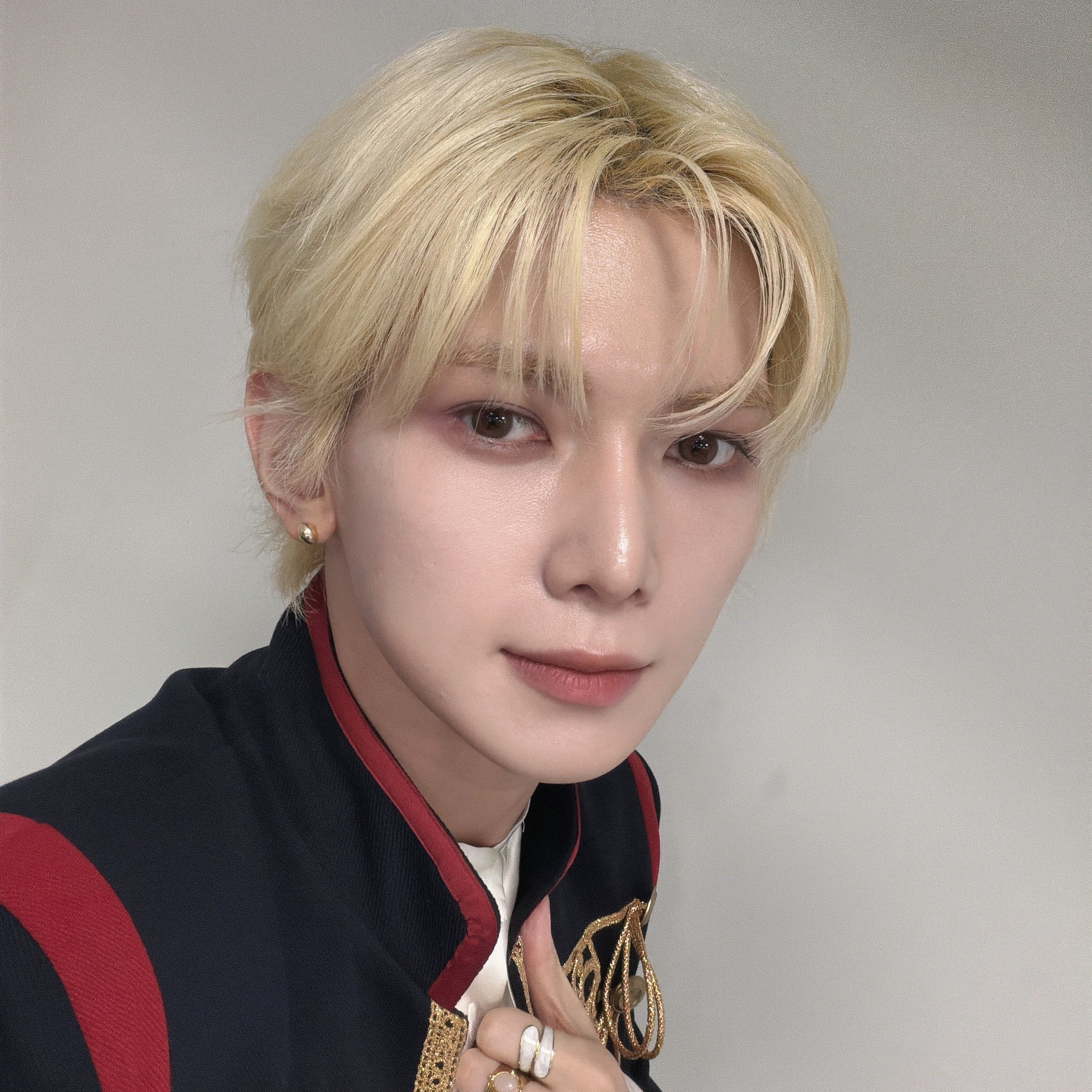 에이티즈 최근 활동샷