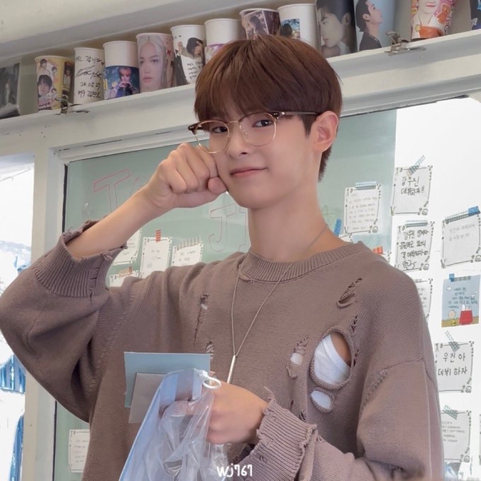 Latest photo of Kang Woojin