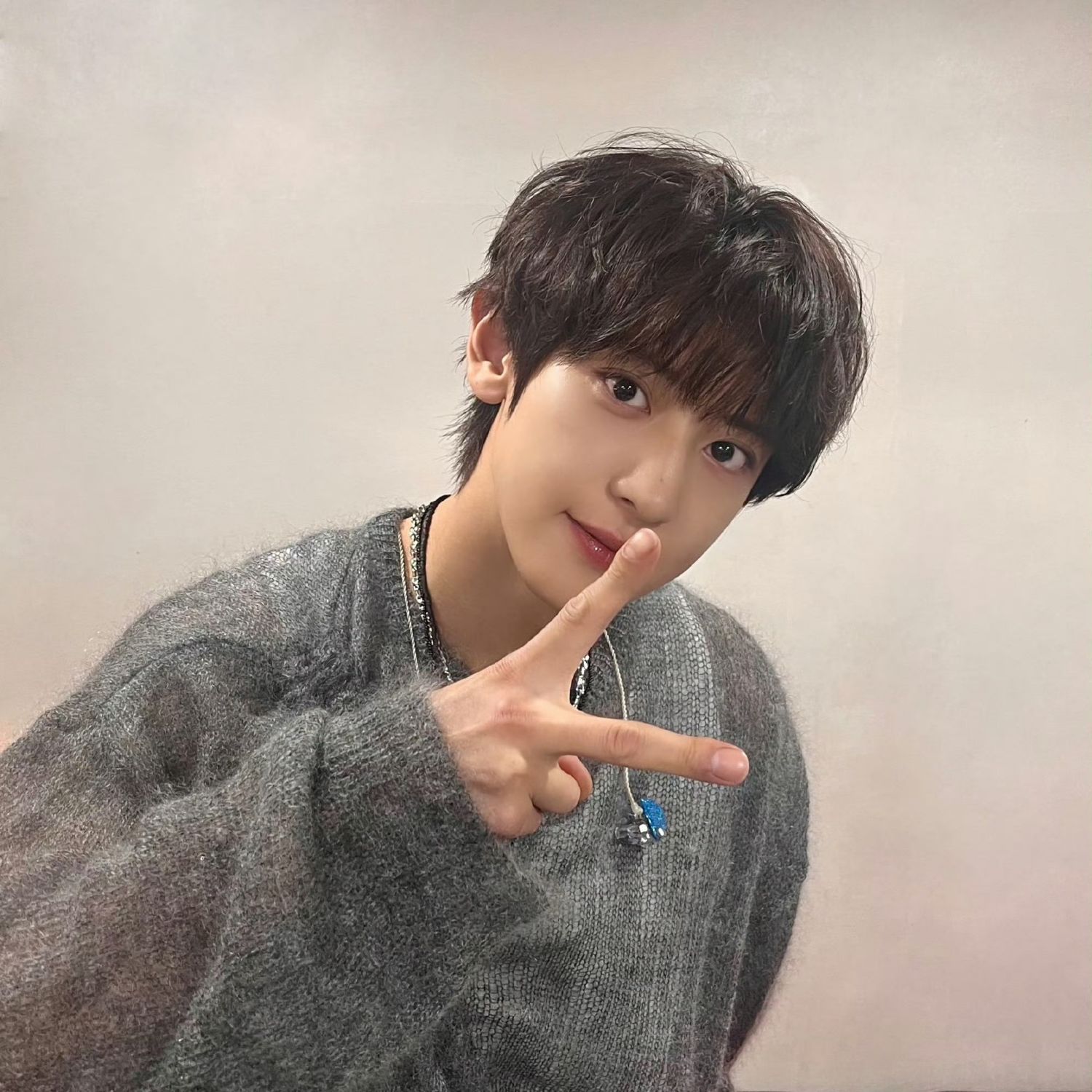 Recent activity shot of Chanyeol (EXO)