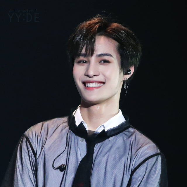 Behind-the-scenes cut of YANGYANG (WayV)