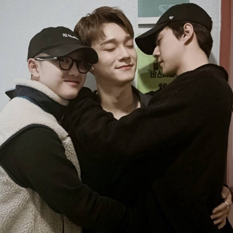 A moment captured by Chen (EXO)'s fan