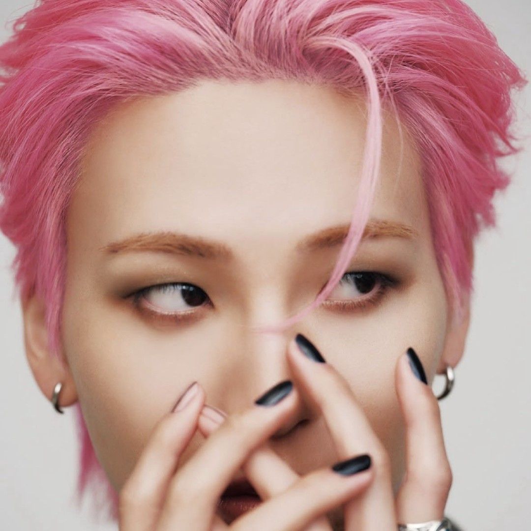 Recent activity shot of Kawashiri Ren (JO1)